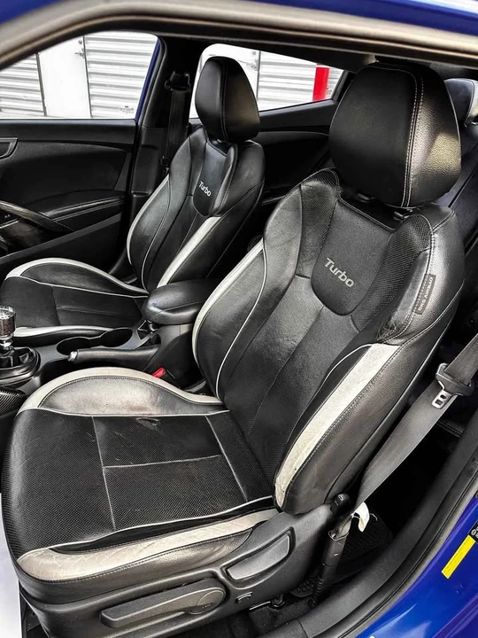 2013 Hyundai Veloster - Image 17 of 20