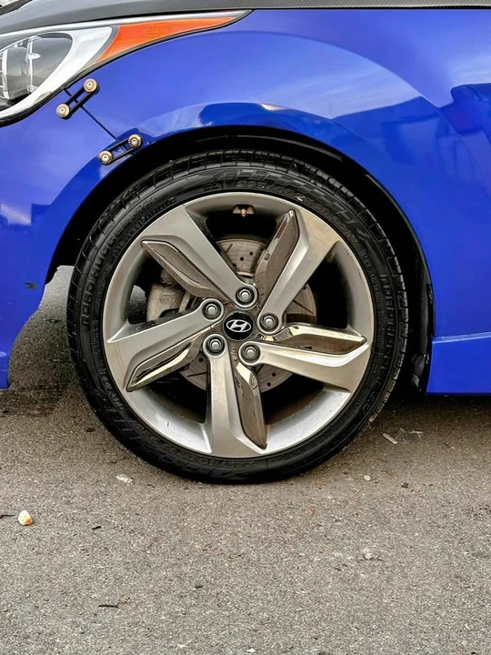 2013 Hyundai Veloster - Image 10 of 20