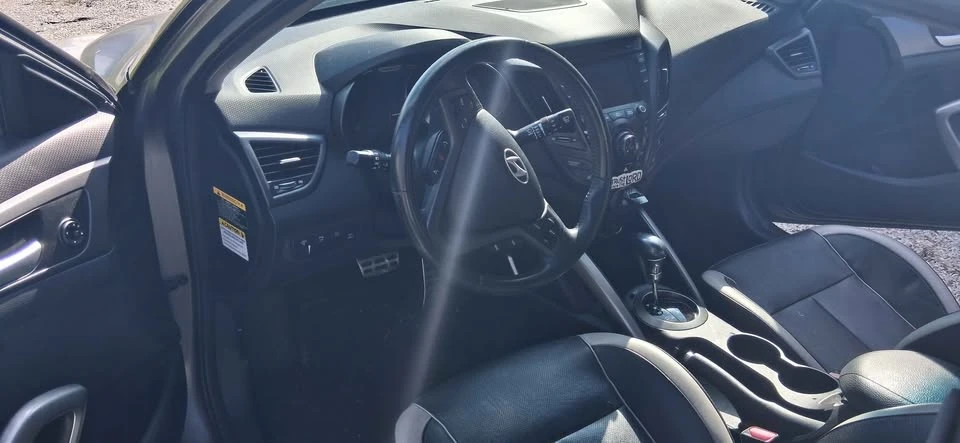 2013 Hyundai Veloster - Image 10 of 10