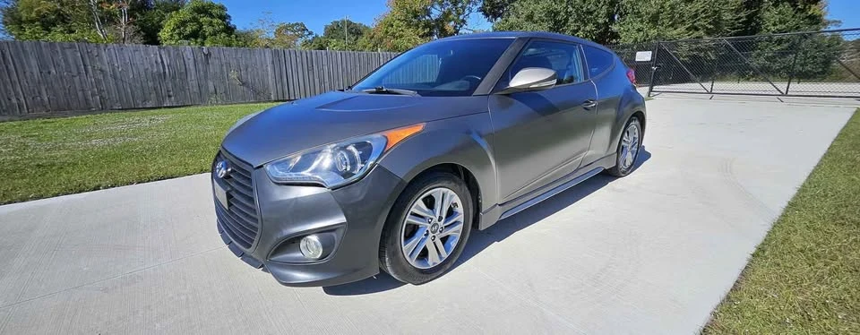 2013 Hyundai Veloster - Image 3 of 17