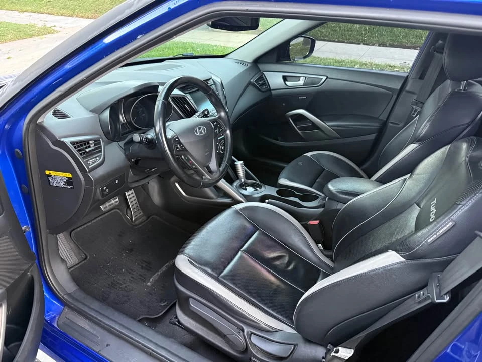 2013 Hyundai Veloster - Image 11 of 11