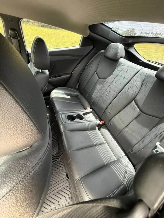 2013 Hyundai Veloster - Image 8 of 12