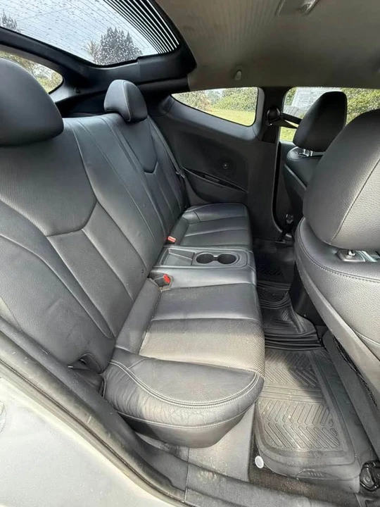 2013 Hyundai Veloster - Image 7 of 12