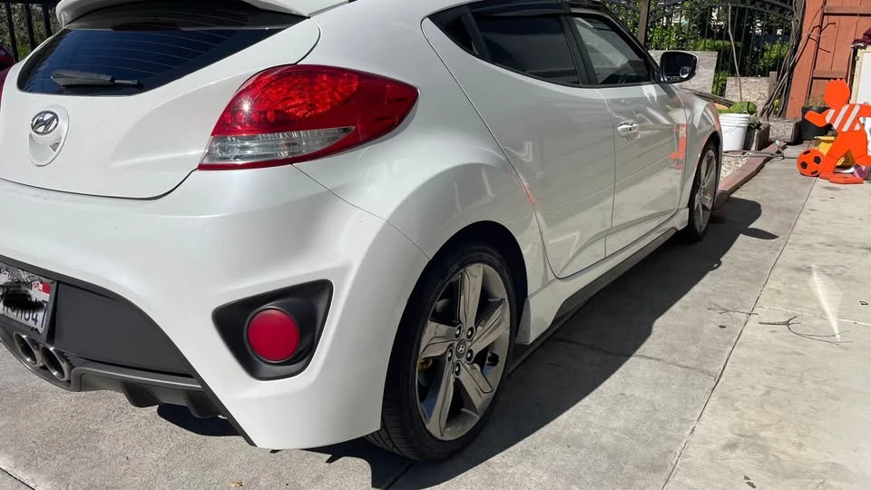 2013 Hyundai Veloster - Image 6 of 15