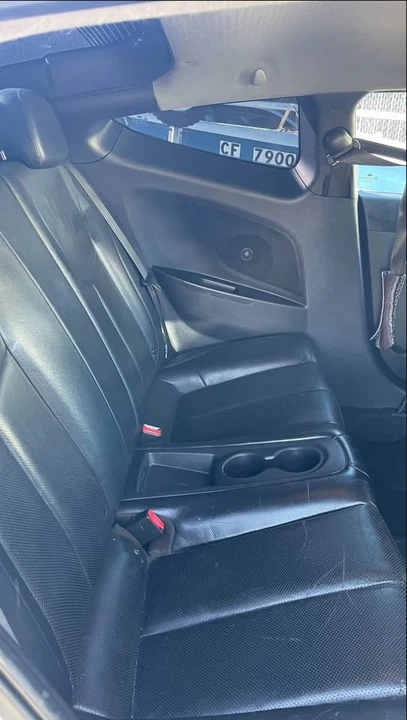 2013 Hyundai Veloster - Image 14 of 15