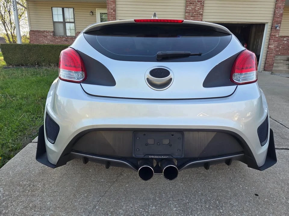 2013 Hyundai Veloster - Image 3 of 14