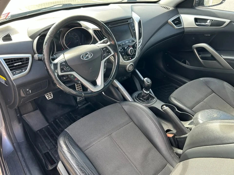 2013 Hyundai Veloster - Image 9 of 17
