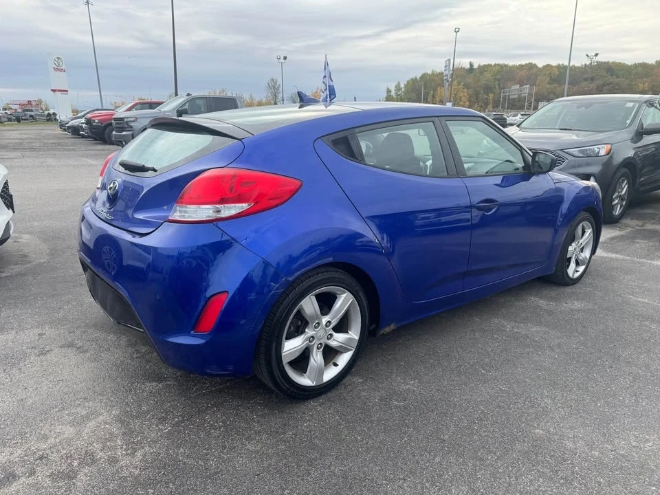 2013 Hyundai Veloster - Image 5 of 17