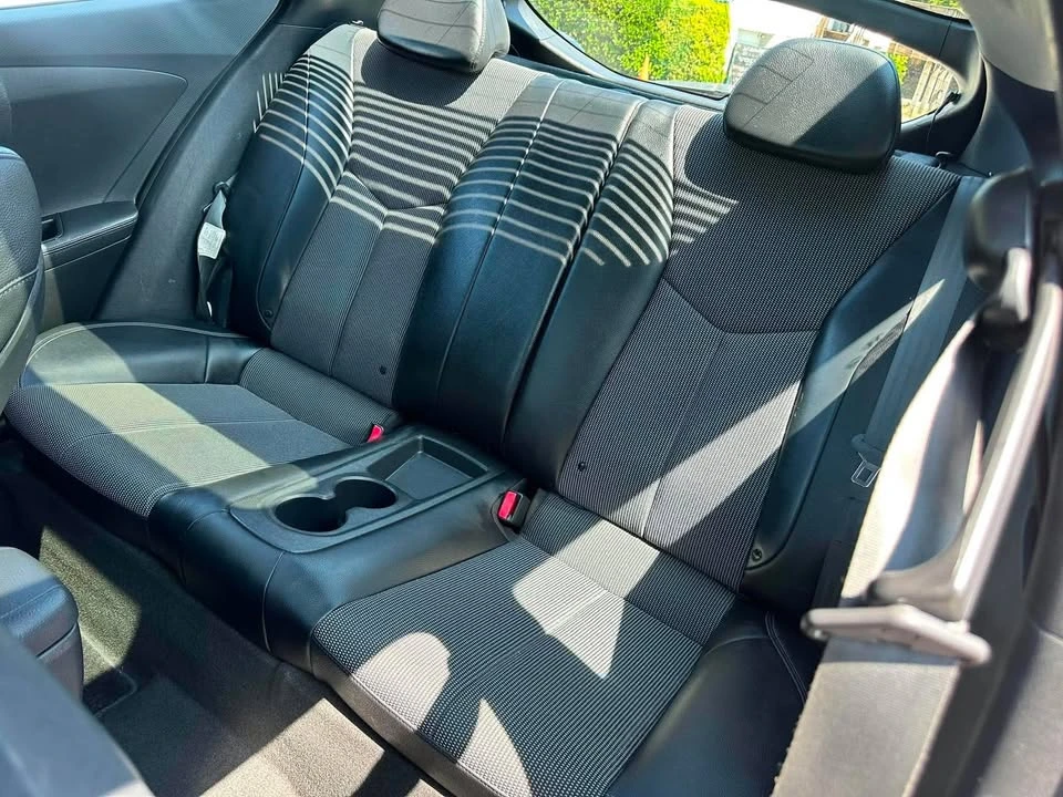 2013 Hyundai Veloster - Image 10 of 13