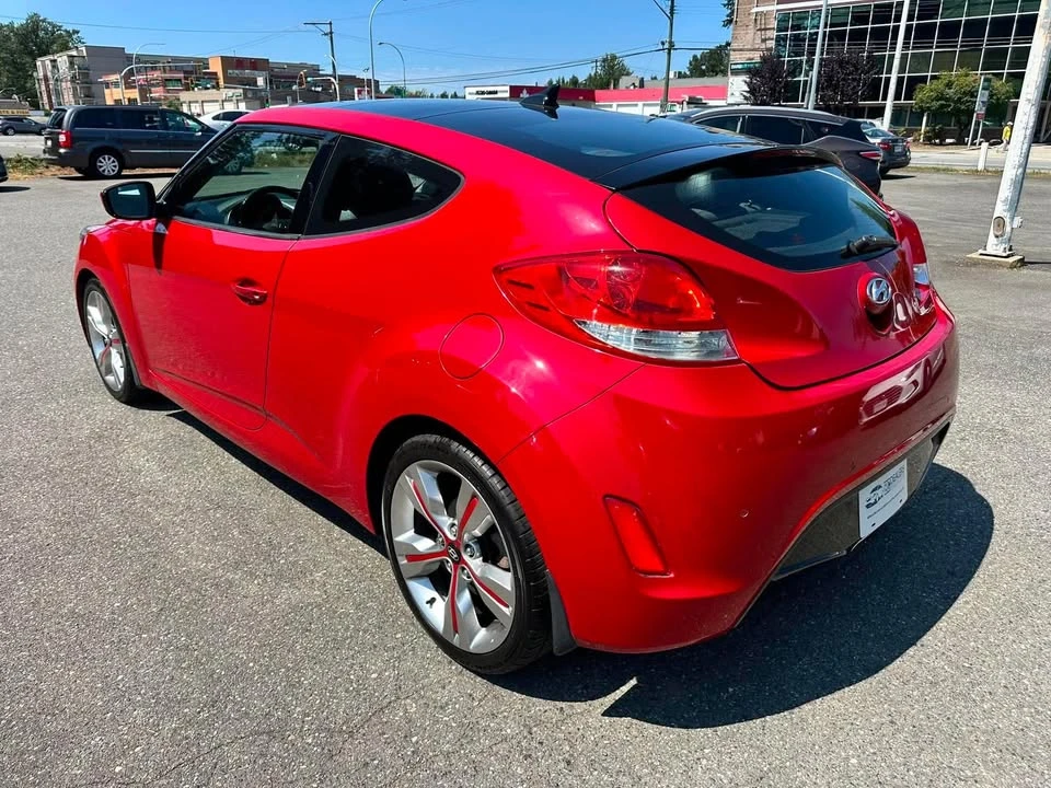 2013 Hyundai Veloster - Image 7 of 13
