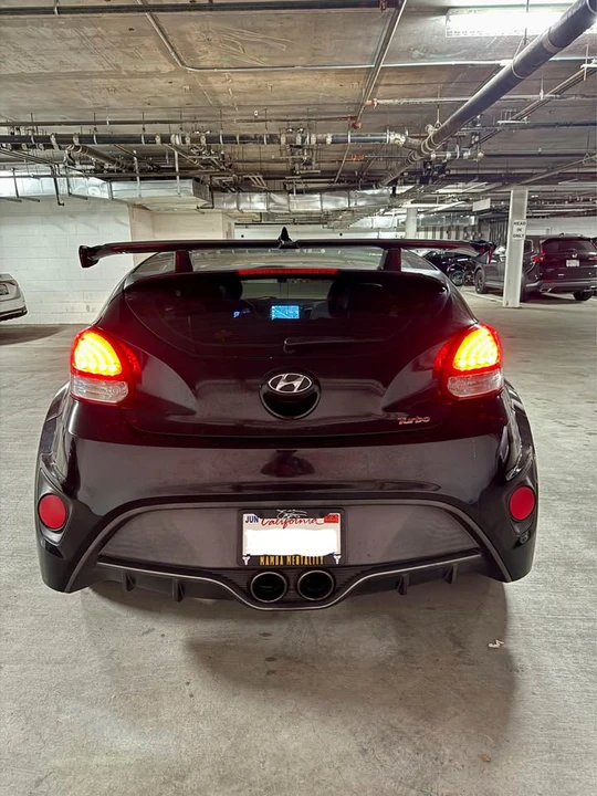 2013 Hyundai Veloster - Image 5 of 14