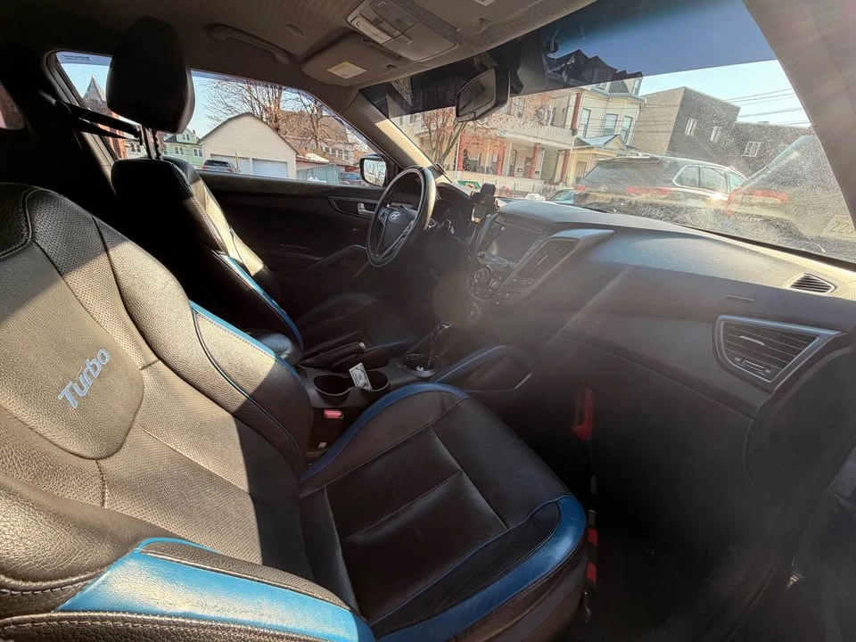 2013 Hyundai Veloster - Image 7 of 7