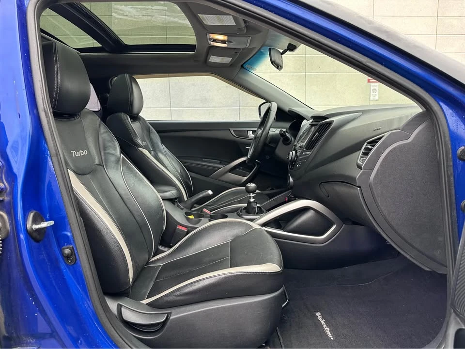 2013 Hyundai Veloster - Image 8 of 20