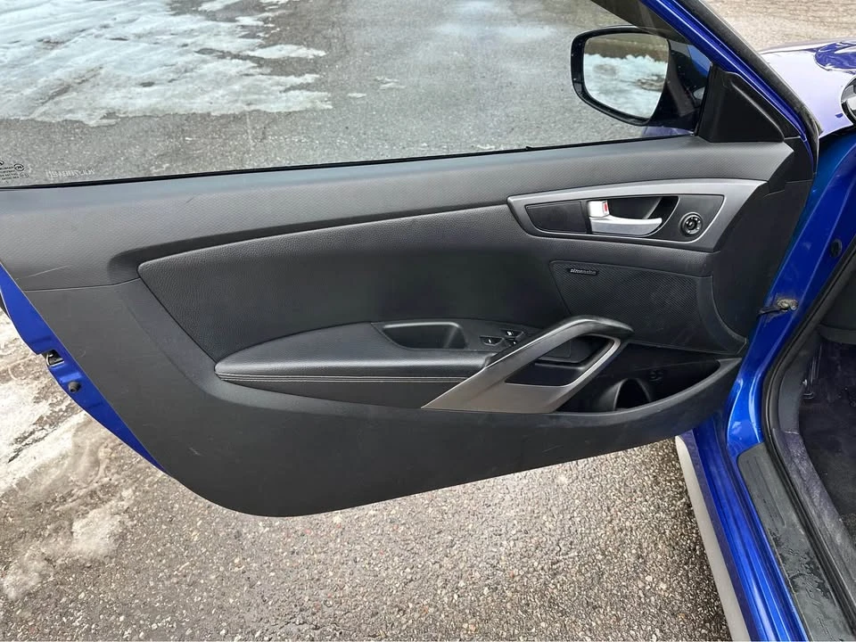 2013 Hyundai Veloster - Image 12 of 20