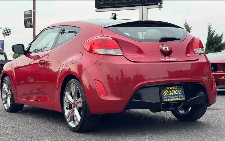 2013 Hyundai Veloster - Image 6 of 11