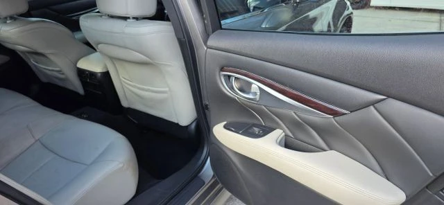 2013 Infiniti M/Q70 4th Gen - Image 17 of 21