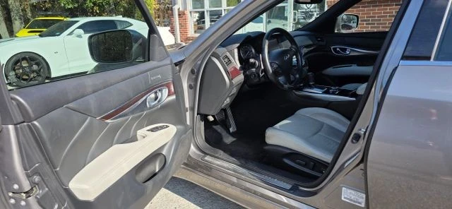 2013 Infiniti M/Q70 4th Gen - Image 10 of 21