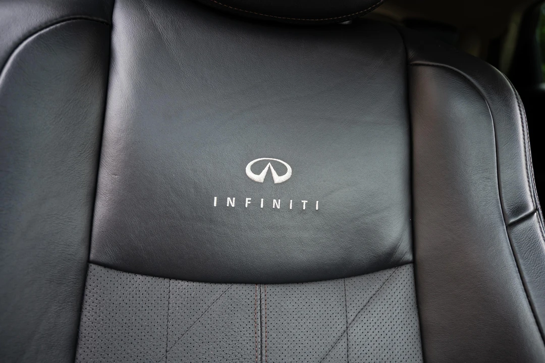 2013 Infiniti FX/QX 2nd Gen - Image 24 of 31
