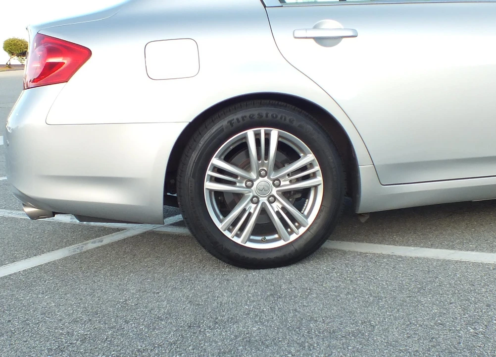 2013 Infiniti G37/Q40 4th Gen - Image 22 of 31