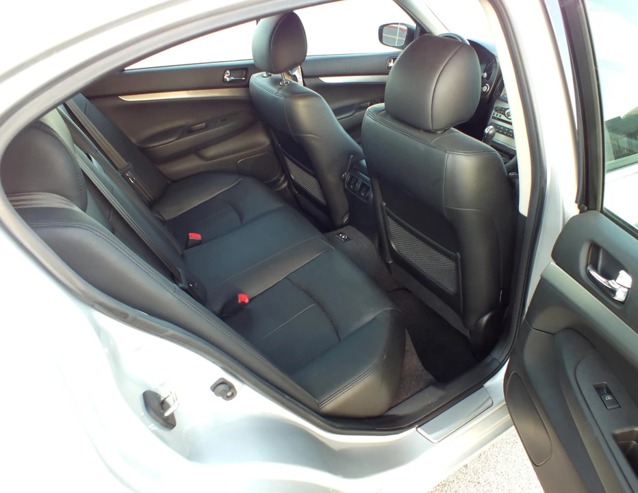 2013 Infiniti G37/Q40 4th Gen - Image 30 of 31