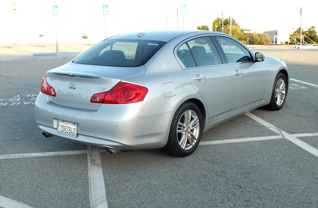 2013 Infiniti G37/Q40 4th Gen - Image 8 of 31