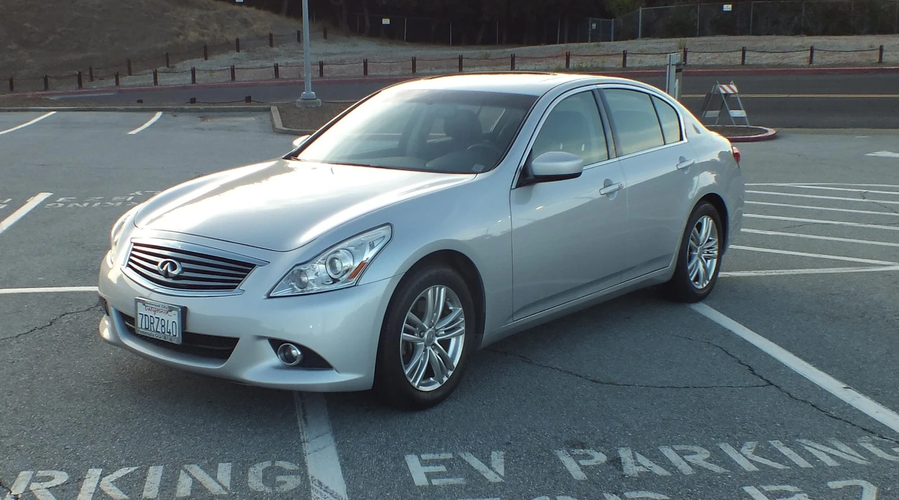 2013 Infiniti G37/Q40 4th Gen - Image 6 of 31