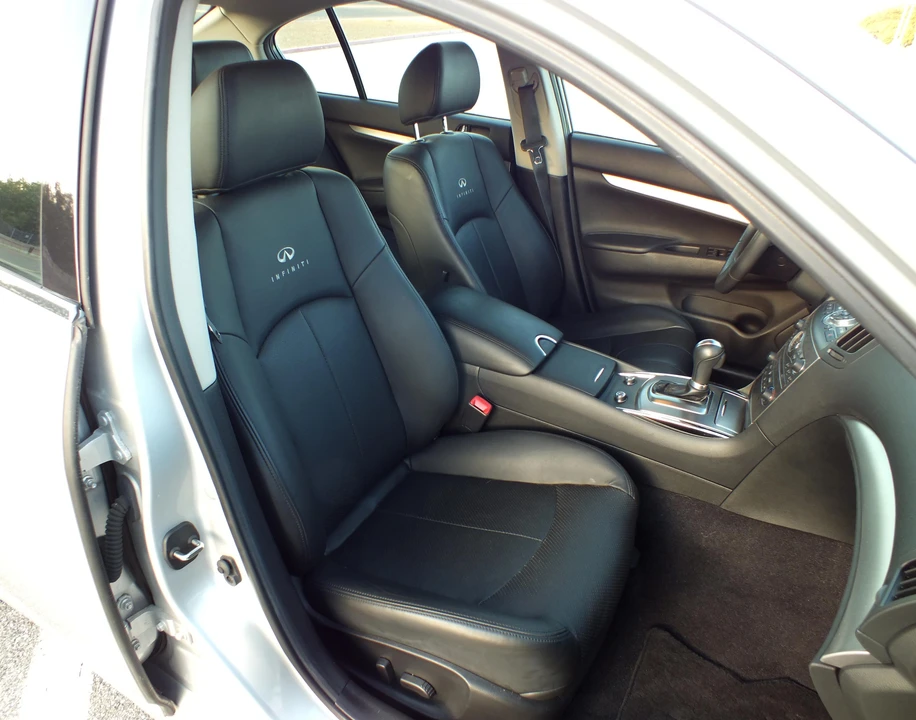 2013 Infiniti G37/Q40 4th Gen - Image 28 of 31