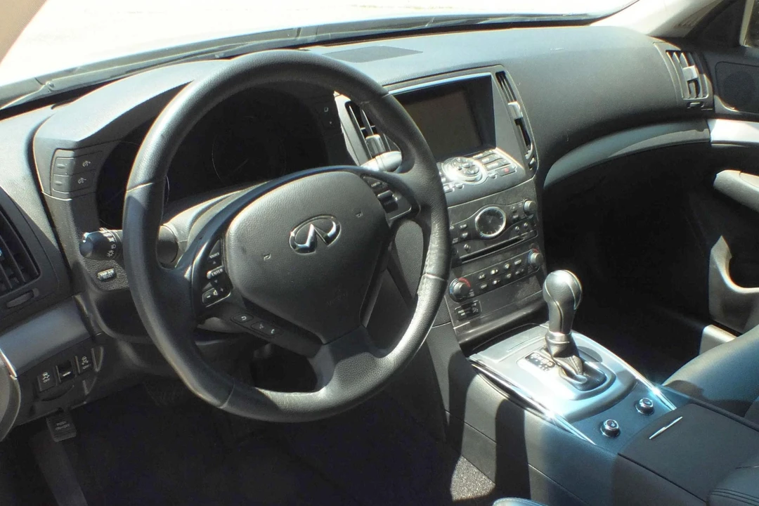 2013 Infiniti G37/Q40 4th Gen - Image 24 of 31