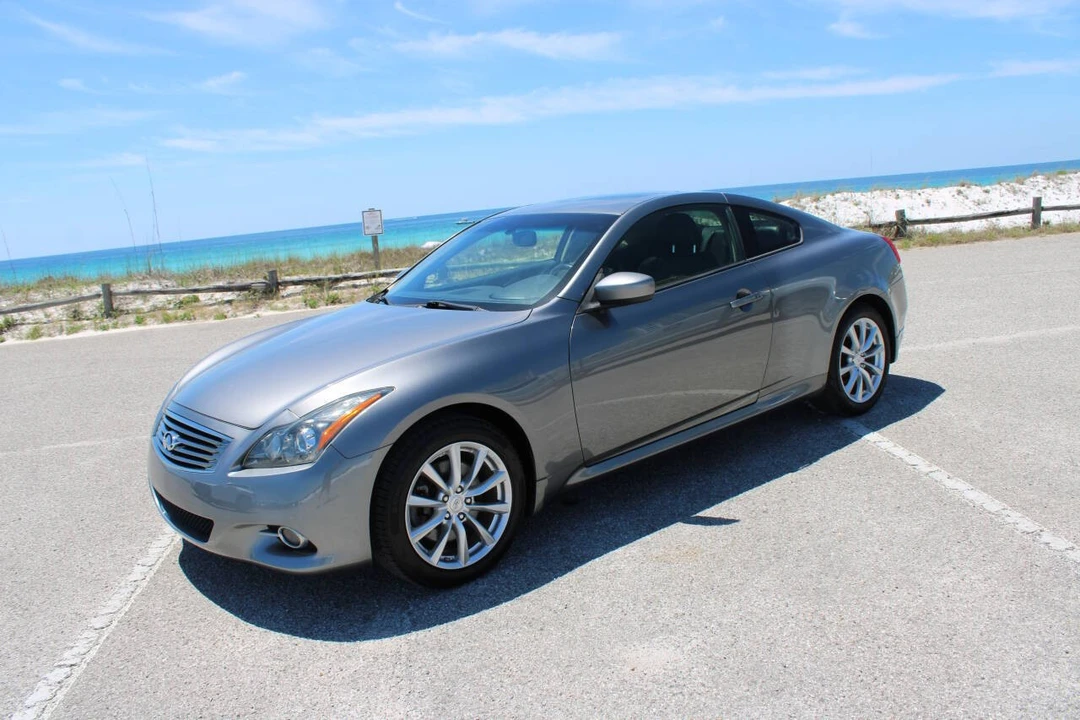 2013 Infiniti G37/Q40 4th Gen - Image 2 of 31