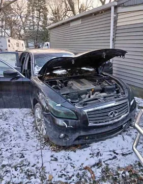 2013 Infiniti M37 Sport
