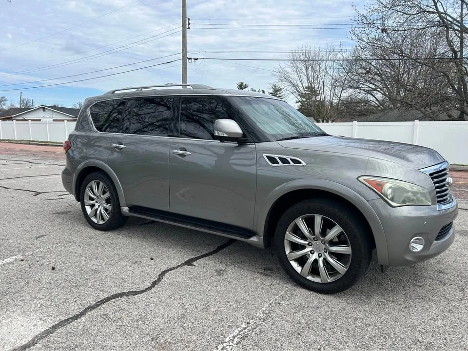 2013 Infiniti QX80 - Image 2 of 7