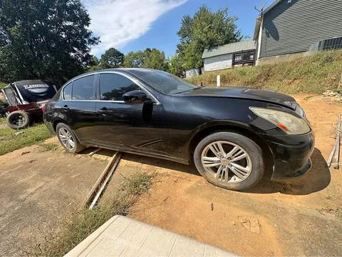 2013 Infiniti G37