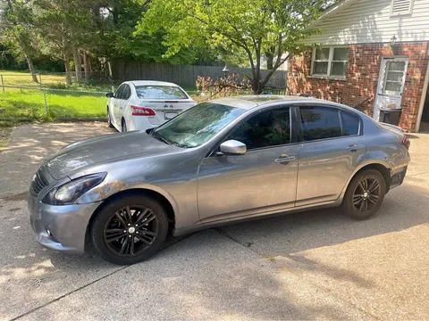 2013 Infiniti G37