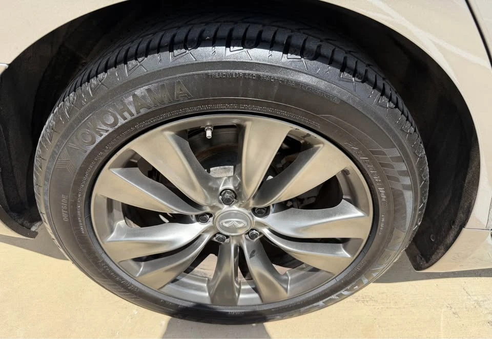 2013 Infiniti M/Q70 4th Gen - Image 19 of 20