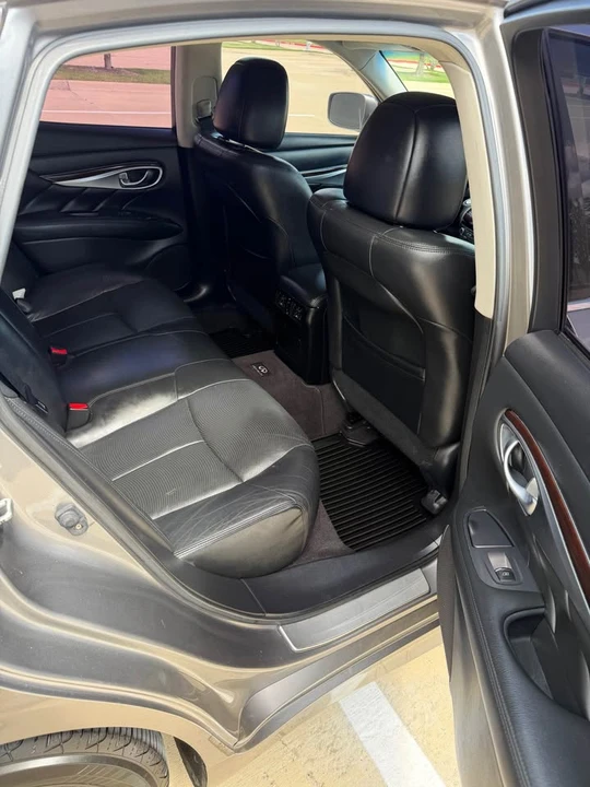 2013 Infiniti M/Q70 4th Gen - Image 10 of 20