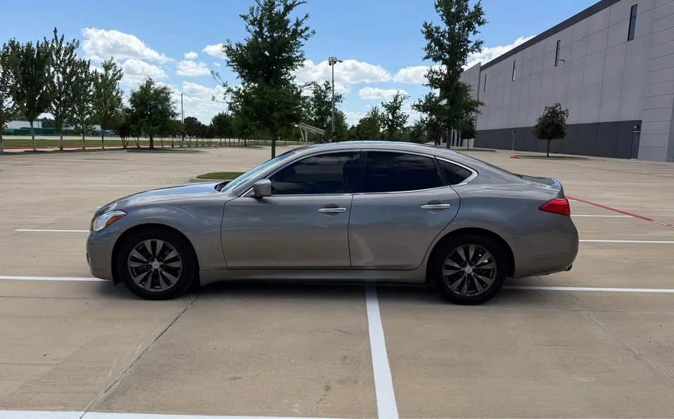 2013 Infiniti M/Q70 4th Gen - Image 2 of 20