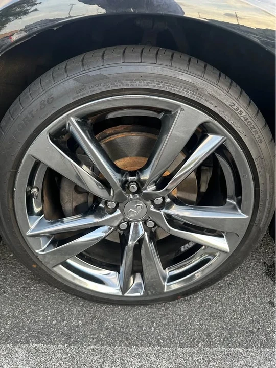 2013 Infiniti M/Q70 4th Gen - Image 12 of 13
