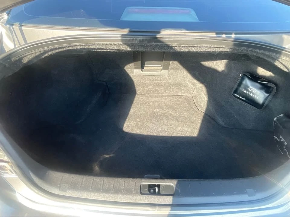2013 Infiniti M/Q70 4th Gen - Image 16 of 17