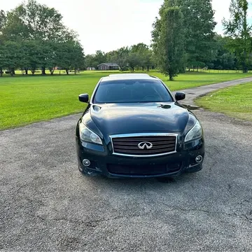 2013 Infiniti M56s Sport