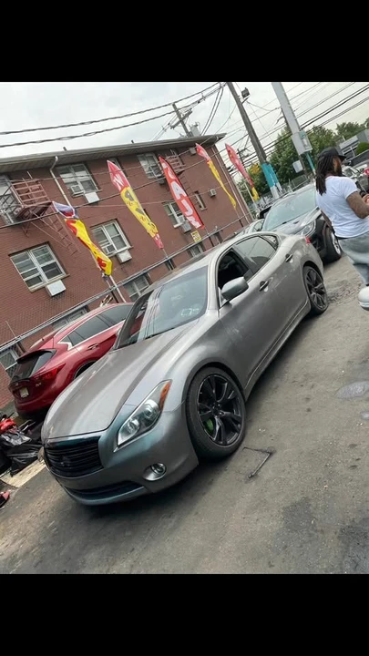 2013 Infiniti M/Q70 4th Gen - Image 4 of 4