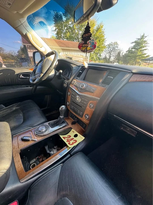 2013 Infiniti QX80 - Image 6 of 17