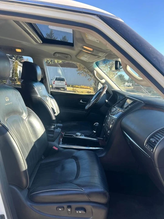 2013 Infiniti QX80 - Image 12 of 17