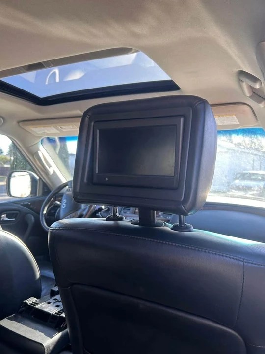 2013 Infiniti QX80 - Image 2 of 17