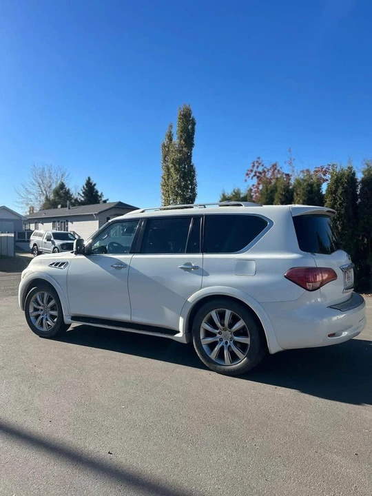 2013 Infiniti QX80 - Image 10 of 17