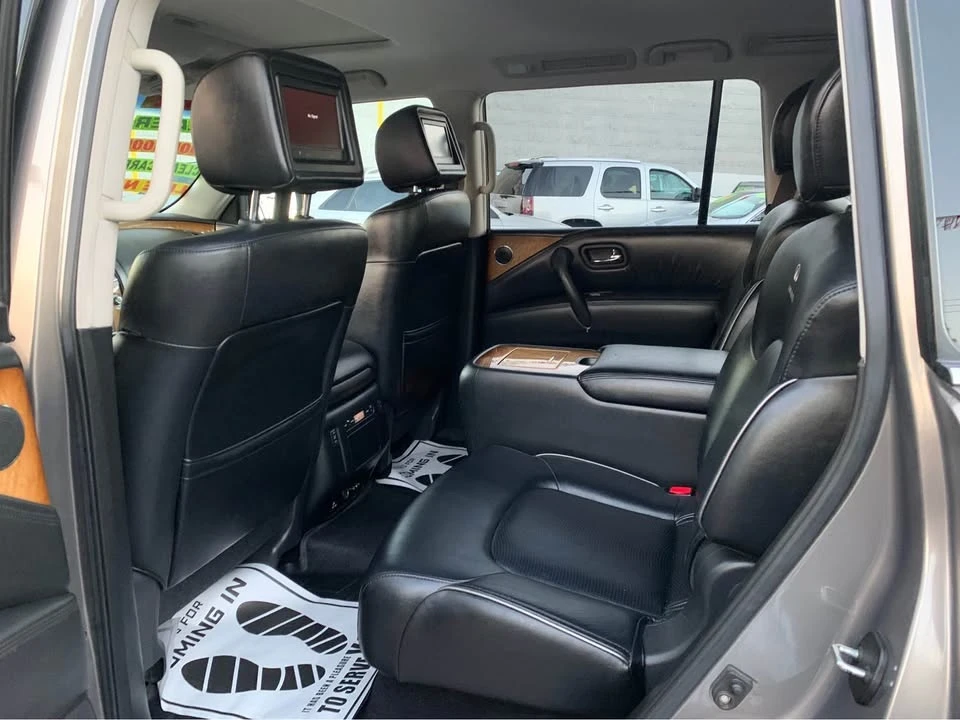 2013 Infiniti QX80 - Image 9 of 13