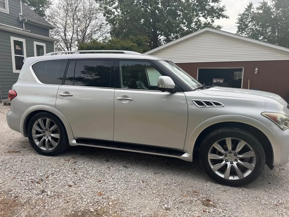 2013 Infiniti QX80 - Image 3 of 14
