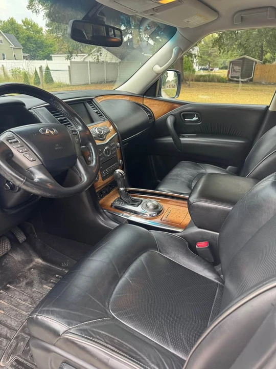2013 Infiniti QX80 - Image 9 of 14