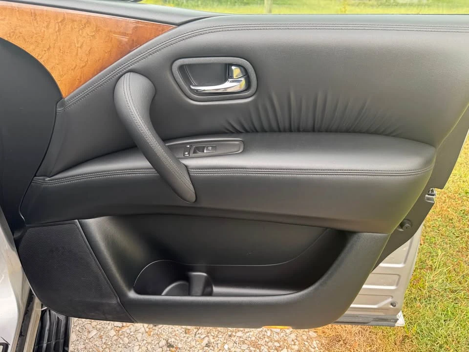 2013 Infiniti QX80 - Image 13 of 14