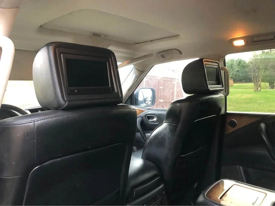 2013 Infiniti QX80 - Image 9 of 9