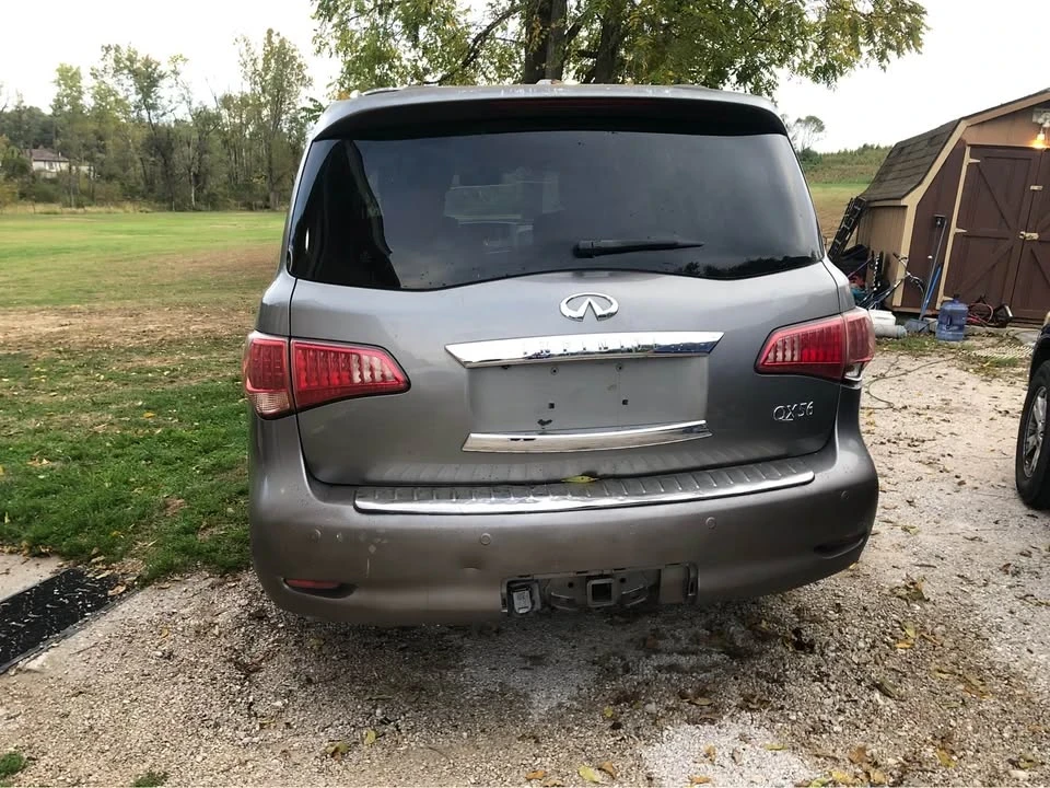 2013 Infiniti QX80 - Image 2 of 9